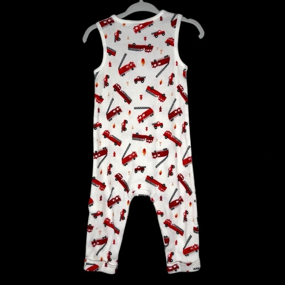 Old Navy adorable white